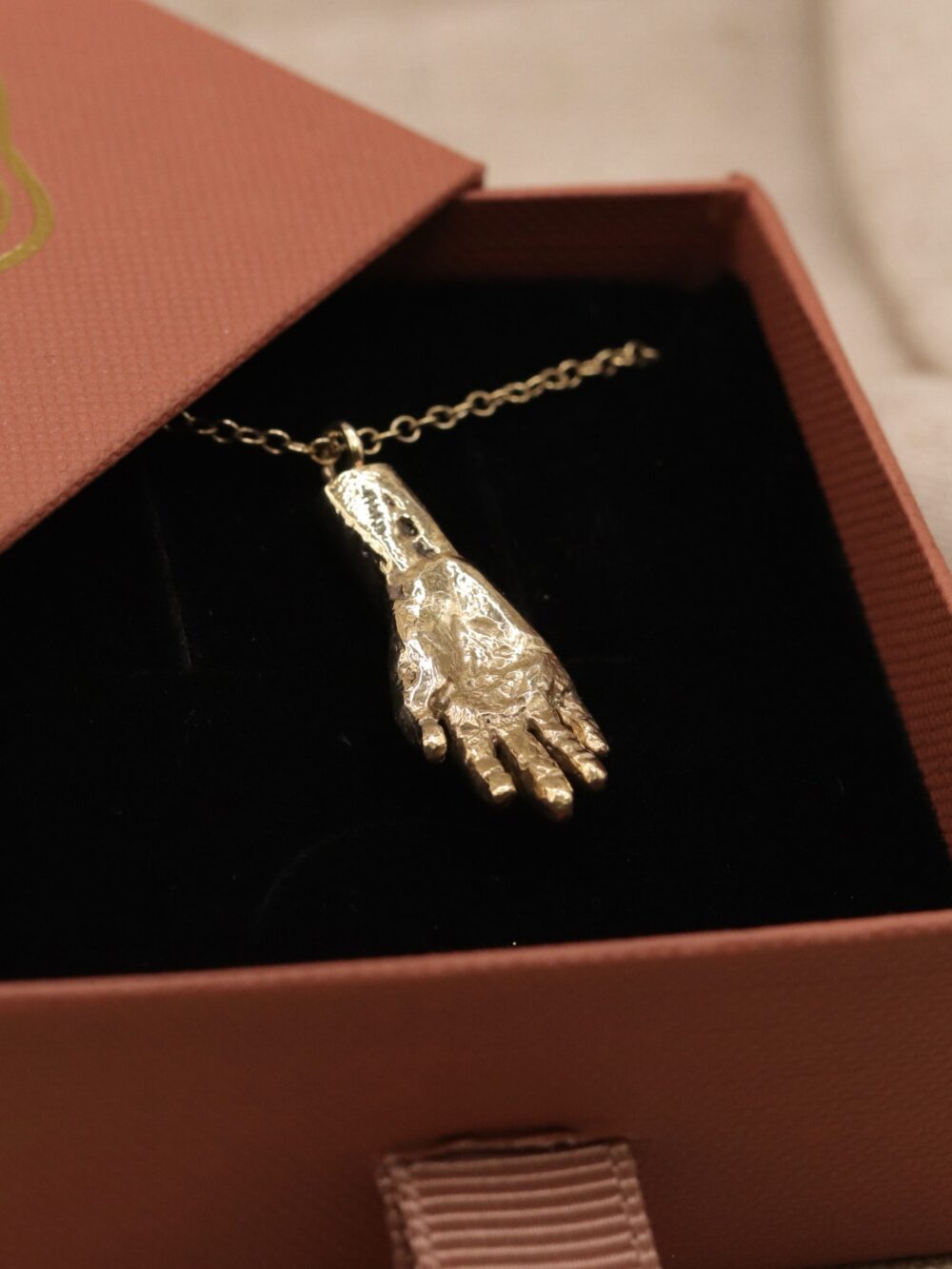 The Grasp Pendant