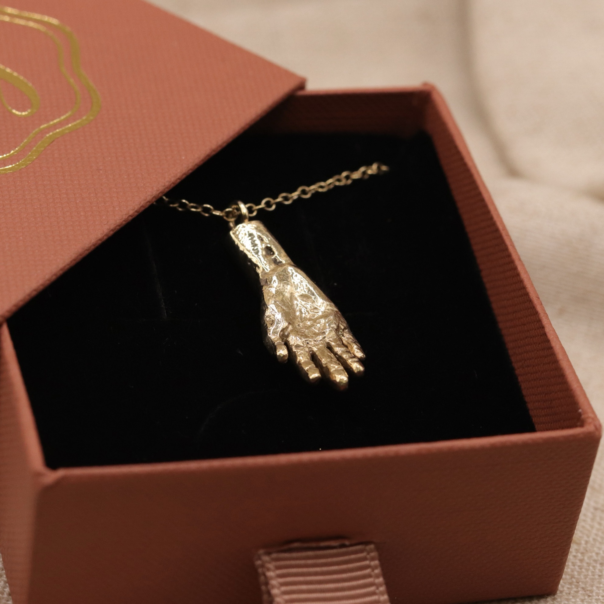 The Grasp Pendant