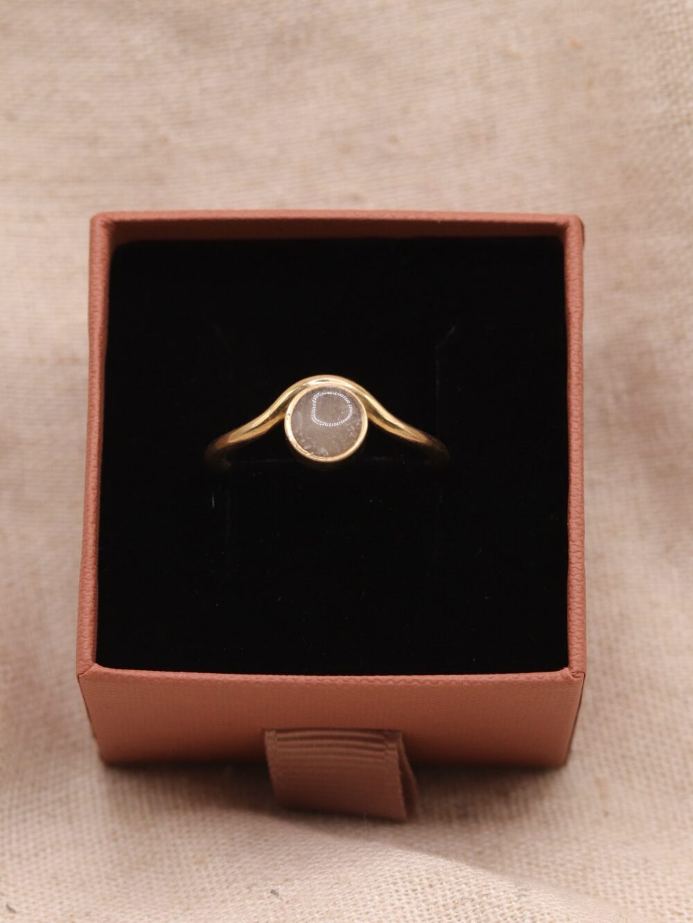 Remembrance Curve ring