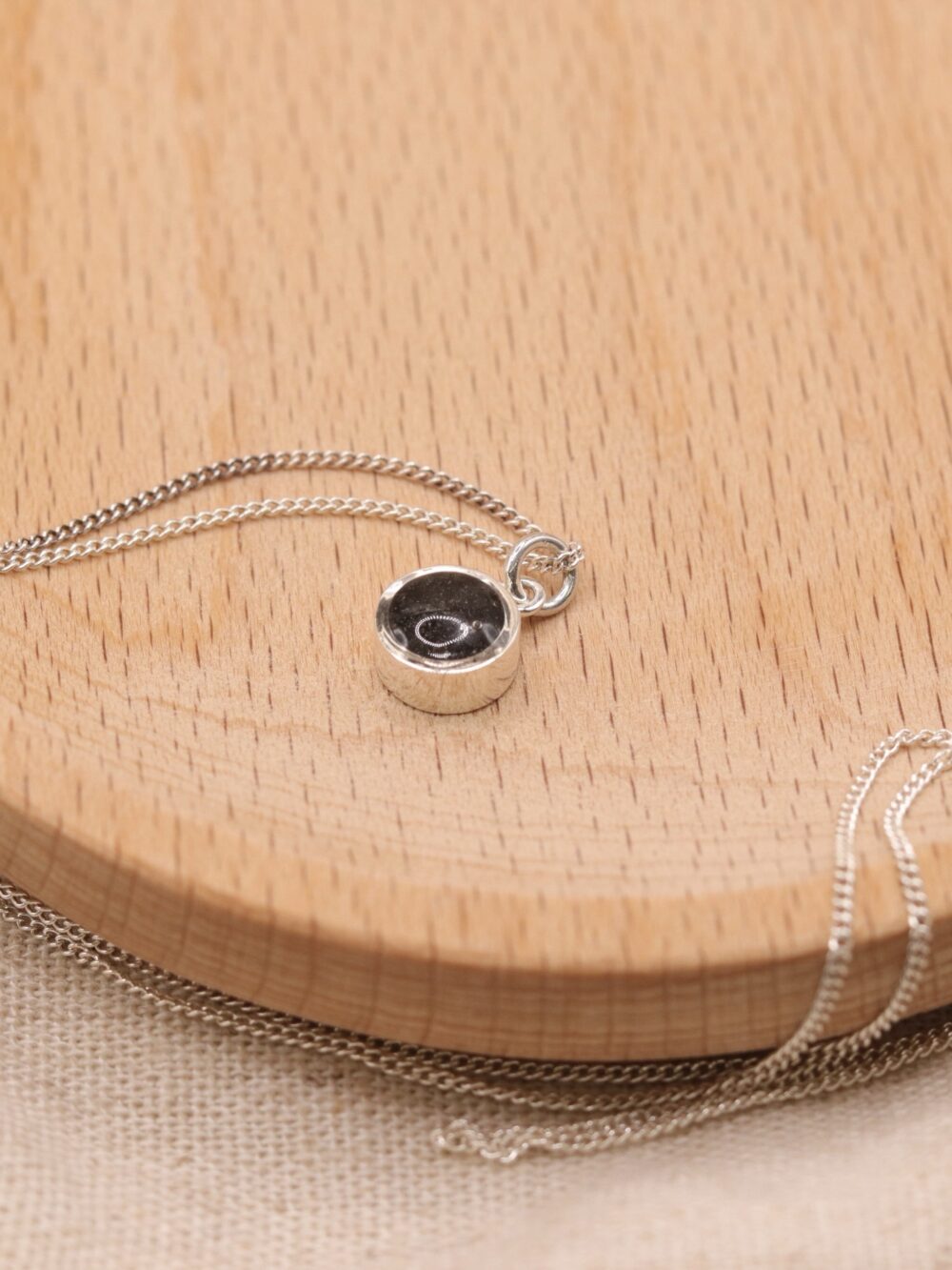 Remembrance pendant